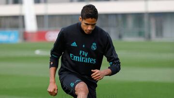 Varane entrenando en la Ciudad Deportiva del Real Madrid.