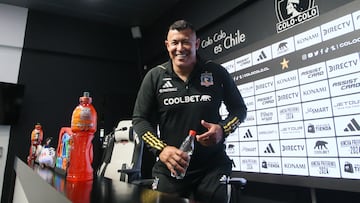 Futbol, Conferencia de prensa de Colo Colo
El entrenador de Colo Colo Jorge Almiron realiza rueda de prensa el el estadio Monumental, Santiago, Chile.
08/11/2024
Dragomir Yankovic/Photosport
Football, Colo Colo press conference
Colo Colo Õs head coach Jorge Almiron holds a press conference at Monumental, Santiago, Chile
08/11/2024
Dragomir Yankovic/Photosport