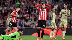 Athletic Bilbao's Spanish forward #07 Alex Berenguer (C) reacts to missing a goal opportunity during the Spanish league football match between Athletic Club Bilbao and Granada FC at the San Mames stadium in Bilbao on April 19, 2024. (Photo by ANDER GILLENEA / AFP)