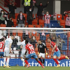 Manu Barreiro, el clavo ardiendo del Lugo
