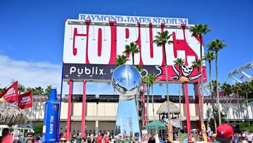 Exterior del Raymond James Stadium