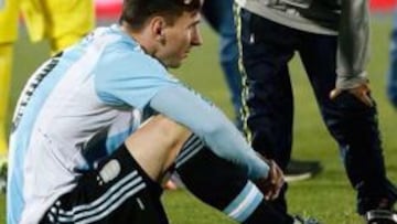 Los niños chilenos consolaron la tristeza de Messi tras la final