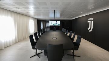La Juve, investigada por fraude contable: policía en las sedes del club