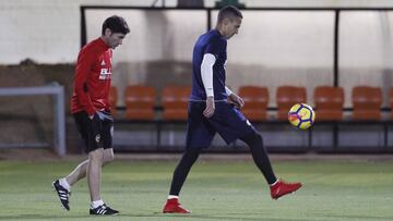Rodrigo: "Estamos a muerte con Marcelino y él con nosotros"