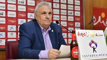 García: "Queremos traer a cien niños de China para hacer la Ciudad Deportiva"