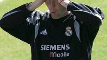 <B>DIFÍCIL.</B> Zidane asume que es muy difícil que puedan ganar la Liga.