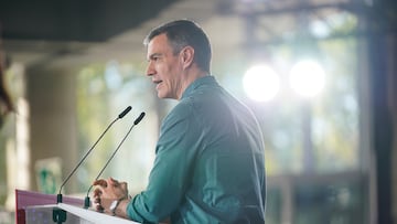 El presidente del Gobierno, Pedro Sánchez, durante el acto de cierre de campaña del partido, en el Palacio Euskalduna, a 19 de abril de 2024, en Bilbao, Vizcaya, País Vasco (España). Sánchez se ha trasladado al País Vasco por tercera vez durante esta campaña electoral para acompañar en el cierre de la misma en Bilbao, al candidato del Partido Socialista a lehendakari para las elecciones autonómicas vascas que se celebrarán el próximo 21 de abril.
19 ABRIL 2024;EUSKADI;VOTACIONES;CAMPAÑA;MITIN;PARLAMENTO VASCO;COMICIOS;21A;ELECCIONES;ELECCIONES VASCAS
Iñaki Berasaluce / Europa Press
19/04/2024