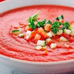 ¿Por qué se llama gazpacho andaluz y cuál es el origen del nombre?