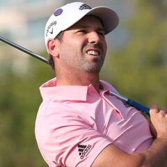 Donaldson se mantiene líder, tras incompleta segunda jornada