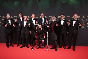 El equipo de Buffalo Kids posa en la alfombra roja de la 39º edición de los Premios Goya.