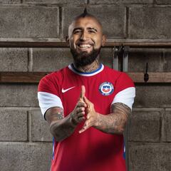 Sustentable y en base a botellas de agua reciclada: así se creó la nueva indumentaria de la Roja