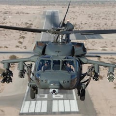 Así es el Sikorsky UH-60 Black Hawk, el helicóptero militar qué se ha estrellado con un avión de American Airlines en Washington