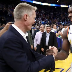 Paschall, un novato esperanzador en unos Warriors irreconocibles