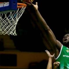 Tunde Olumuyiwa cumplirá su sueño de jugar en la ACB