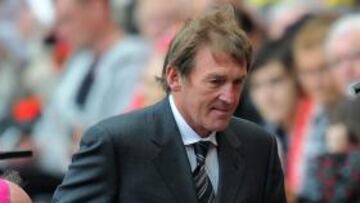 <b>SOLEDAD. </b>Agapito Iglesias, ayer en el palco de La Romareda.