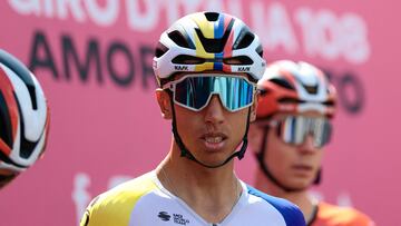 Ineos Grenadiers' Colombian rider Egan Bernal waits for the presentation prior to the 15th stage of the 108th Giro d'Italia cycling race of 219kms from Fiume Veneto to Asiago on May 25, 2025. (Photo by Luca Bettini / AFP) (Photo by LUCA BETTINI/AFP via Getty Images)