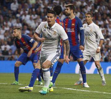 Celebración de James Rodríguez tras marcar su primer gol en clásicos.