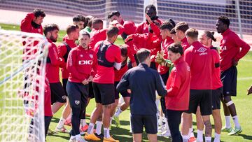 23/04/24 ENTRENAMIENTO DEL RAYO VALLECANO EN LA CIUDAD DEPORTIVA
PEP CHAVARRIA