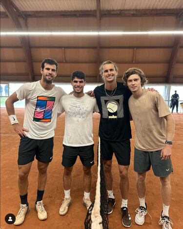 Los deportistas y famosos en las Redes Sociales