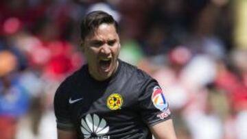 Moisés Muñoz festejó así una de las anotaciones del América contra Toluca el pasado domingo.