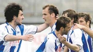 ARRIBA. El Alavés ya está en puestos de ascenso directo a Primera.