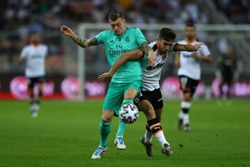 Kroos y Ferrán Torres.