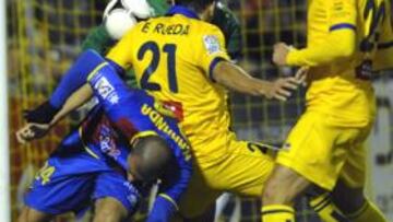 <b>UNA MALA NOCHE. </b>Los granotas no hicieron su mejor partido, con muchos errores atrás, pero tuvieron oportunidades de igualar.