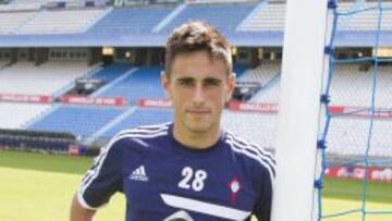 SORPRENDENTE. El central juvenil David Costas se está consolidando en el eje de la defensa céltica.