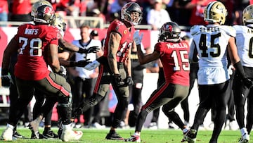 TAMPA, FLORIDA - JANUARY 05: Mike Evans #13 of the Tampa Bay Buccaneers celebrates surpassing1000 receiving yards for the season in the fourth quarter of the game against the New Orleans Saintsat Raymond James Stadium on January 05, 2025 in Tampa, Florida. Julio Aguilar/Getty Images/AFP (Photo by Julio Aguilar / GETTY IMAGES NORTH AMERICA / Getty Images via AFP)