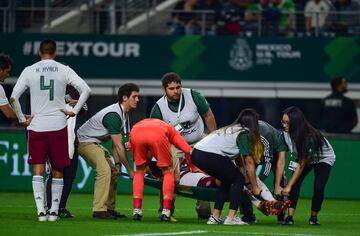 Carlos Salcedo le diría adiós al Mundial de Rusia 2018