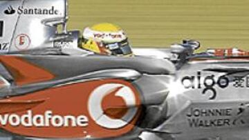 <b>RÁPIDO, PERO CON PROBLEMAS. </b>Hamilton fue el más veloz ayer, pero nada más empezar se vio atrapado en la grava tras realizar un trompo en la entrada a meta de Jerez.