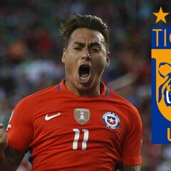 El chileno Eduardo Vargas podría llegar a la Liga MX con Tigres