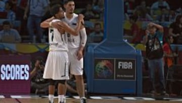 Gustavo Ay&oacute;n y Jorge Guti&eacute;rrez en el Campeonato FIBA Am&eacute;ricas 2015.