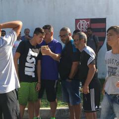 Diez muertos por un incendio en la residencia del Flamengo