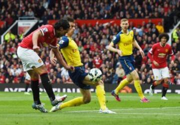 Falcao jugó una hora y se fue con aplausos de Old Trafford.