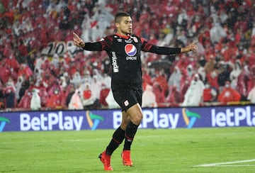 Independiente Santa Fe venció 3-2 a América de Cali en la vuelta disputada en El Campín y se quedó con el título de la Superliga BetPlay.