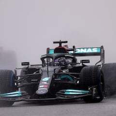 Lewis Hamilton targets F1 bosses after farcical Belgian Grand Prix