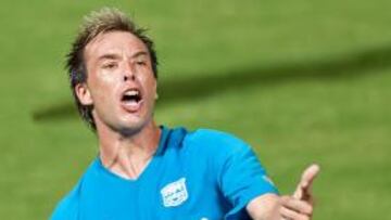 "En Asia pegan más Del Bosque e Irureta que Camacho y Clemente"