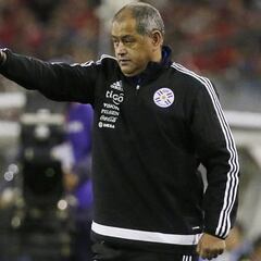 Paraguay de visitante sacrifica su tradición en el juego aéreo