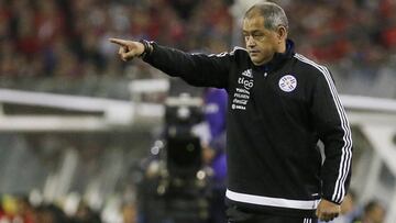 Paraguay de visitante sacrifica su tradición en el juego aéreo