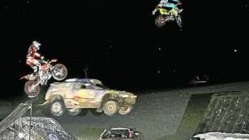 <b>ESPECTACULAR. </b>La presentación del equipo VW para el Dakar 2010 no resultó indiferente para nadie.