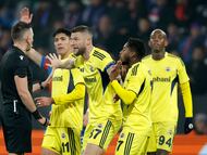 Soccer Football - UEFA Europa League - Viktoria Plzen v Fenerbahce - Doosan Arena, Plzen, Czech Republic - November 6, 2025 Fenerbahce's Milan Skriniar remonstrates with referee Allard Lindhout REUTERS/David W Cerny