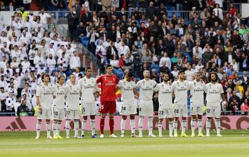 Se produjo un minuto de silencio en memoria de Serena, un histórico jugador del Real Madrid que fue determinante para la consecución de la sexta Copa de Europa blanca, fallecido esta semana.