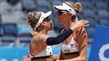 La dupla de Estados Unidos, Alexandra Klineman y April Ross, conquistó la medalla de oro en Tokio 2020 a la dupla de Australia en dos sets.