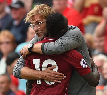 Sadio Mané signs long-term contract with Liverpool