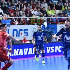 El Movistar se apunta un
‘clásico’ que acaba a puñetazos