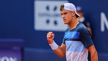 {day0}/{month}/{year2} ATP 500.
EL TORNEO OPEN BANC SABADELL 72º TROFEO CONDE DE GODO CELEBRADO EN EL REAL CLUN DE TENIS BARCELONA.