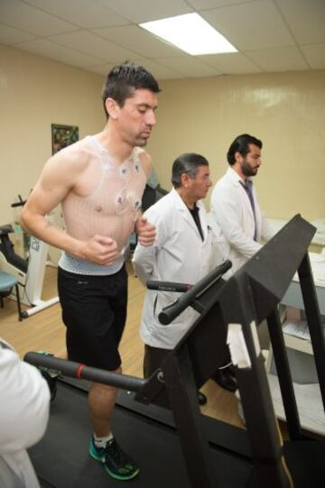 Héctor Mancilla (35 años)