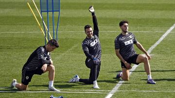 23/02/19 ENTRENAMIENTO DEL HERCULES 
 
 
 JUANJO NIETO FALCON Y PACO CANDELA