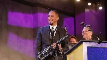 Muere Cleto Escobedo III a los 59 años: Era íntimo amigo y director de orquesta de Jimmy Kimmel.